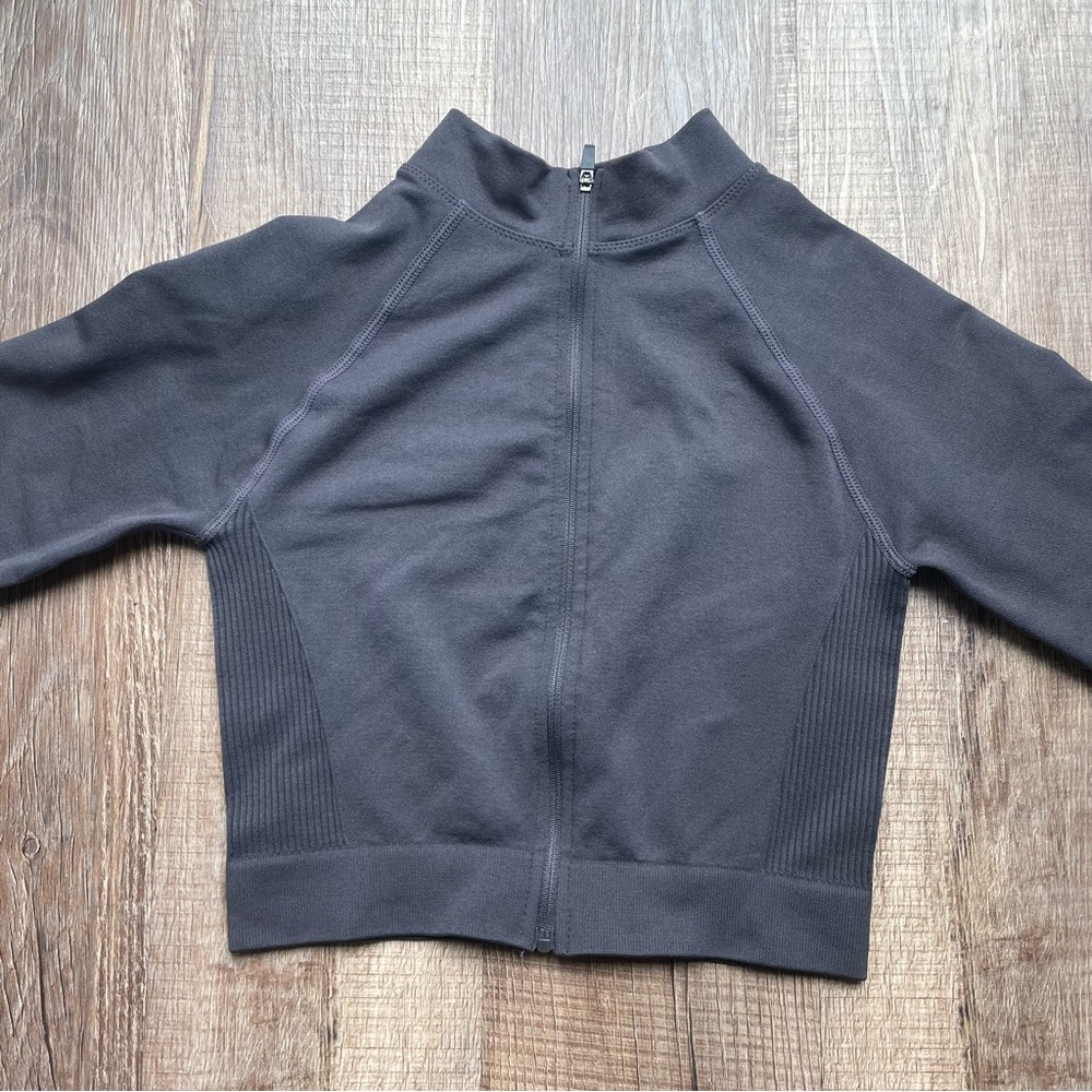 Zip-Up Cropped Jacket